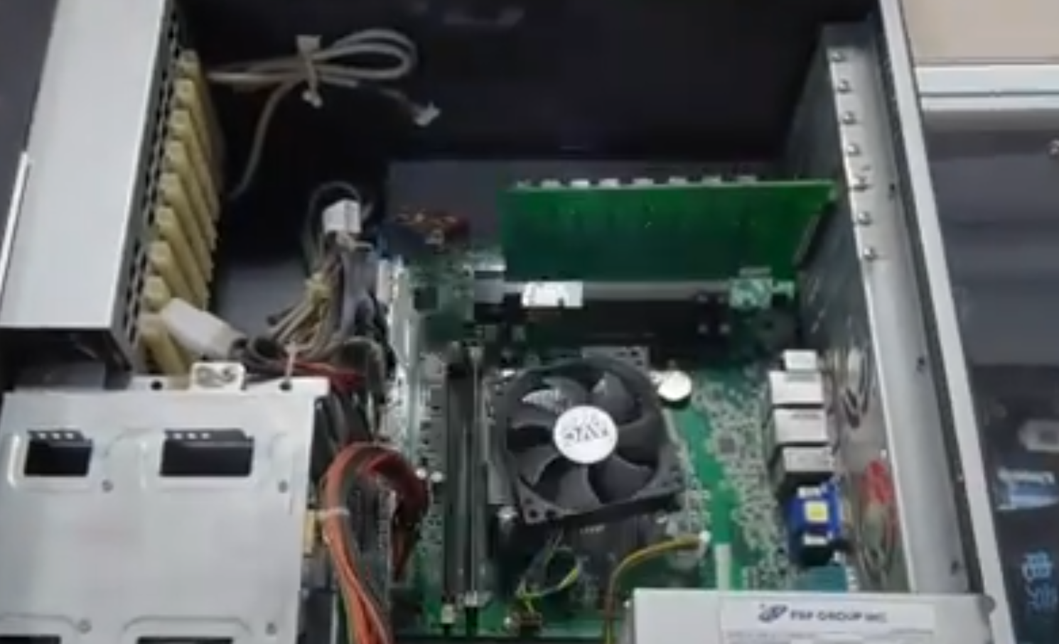 聯想一體機電腦開機黑屏怎么回事及解決方法 技術資訊 第1張-成都十五維修